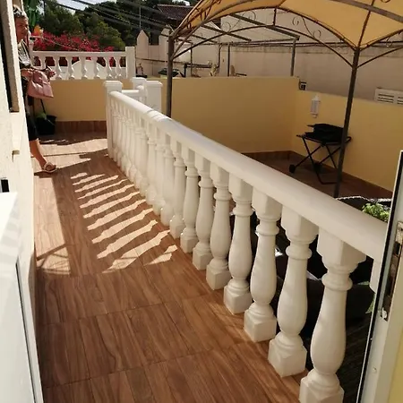 Casas - Balcones 2 Feriehus *